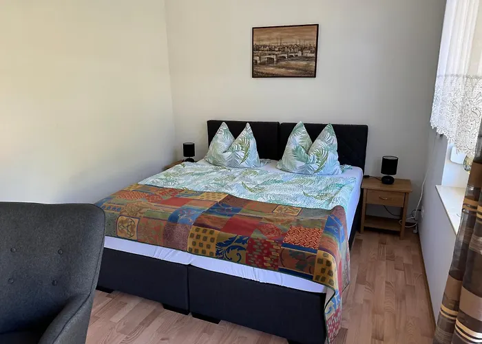 بيت ضيافة Am Waldguertel فورست