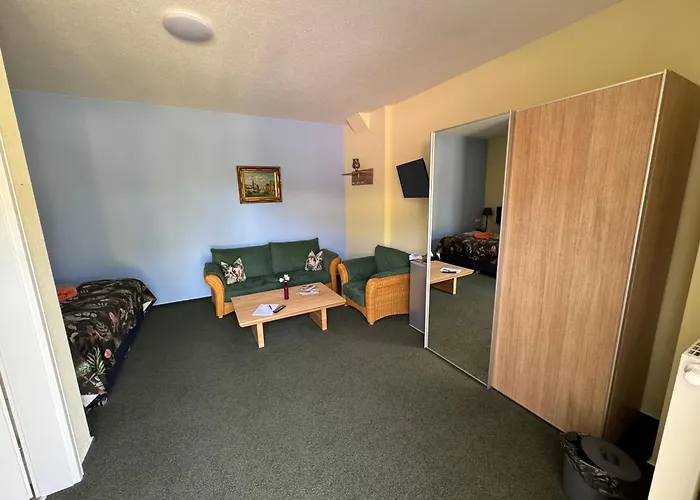 بيت ضيافة Am Waldguertel 3*